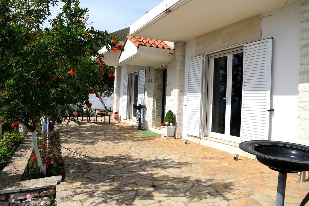 Holiday Home Ali Piqeras Eksteriør billede